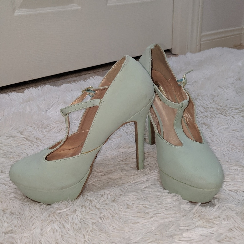 💙7 for $25💙Sea green heels